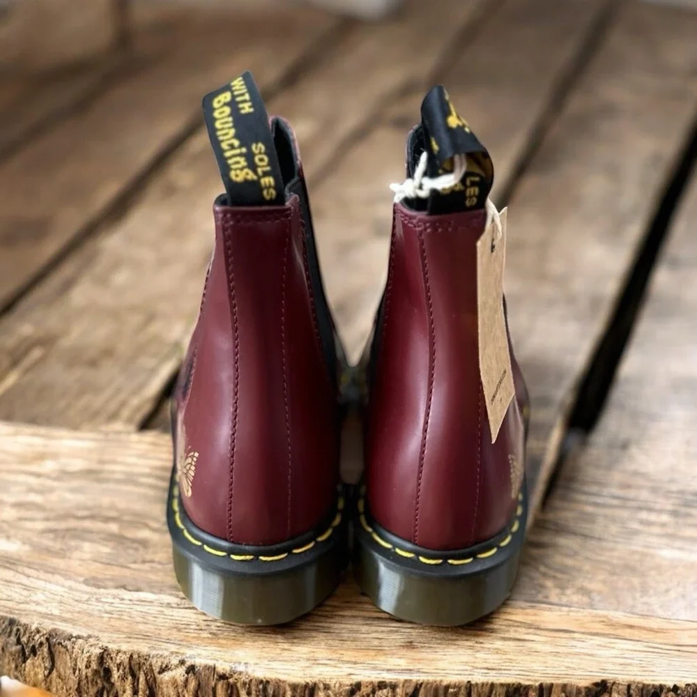 Dr. Martens‎ NWB Size 12US Men's Snaffle Needles Burgundy Leather Chelsea Boots